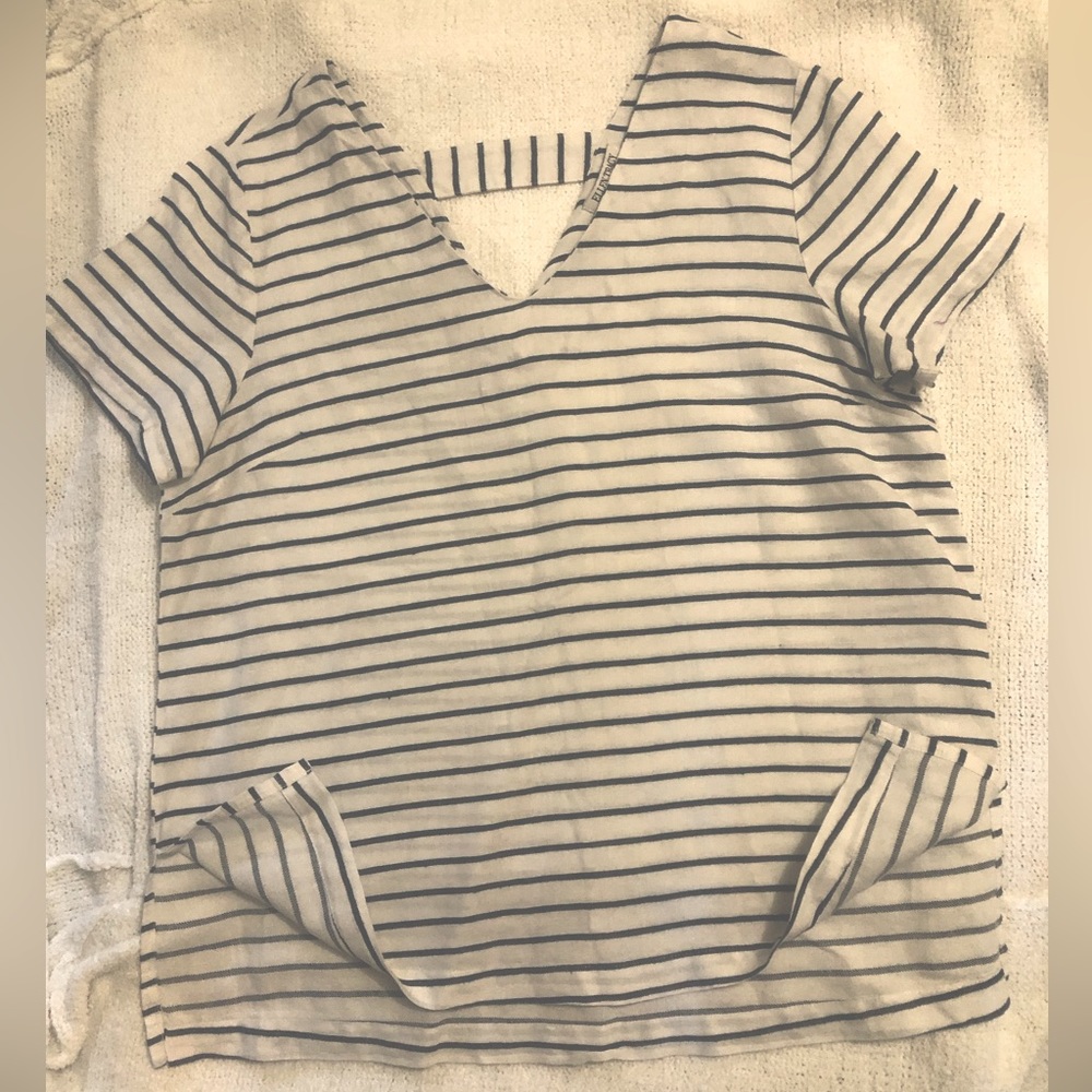 EUC Ellen Tracy Short Sleeve Navy White Tee Size L - Picture 7 of 13